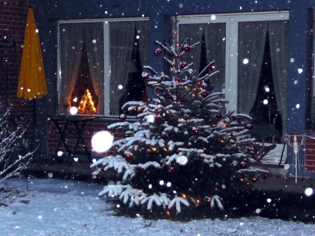 Bed and Breakfast Chez Jean Et Daisy Riehen Екстер'єр фото