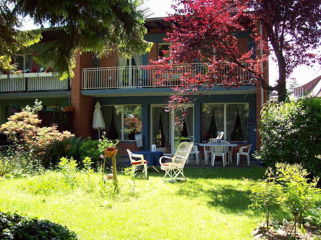 Bed and Breakfast Chez Jean Et Daisy Riehen Екстер'єр фото