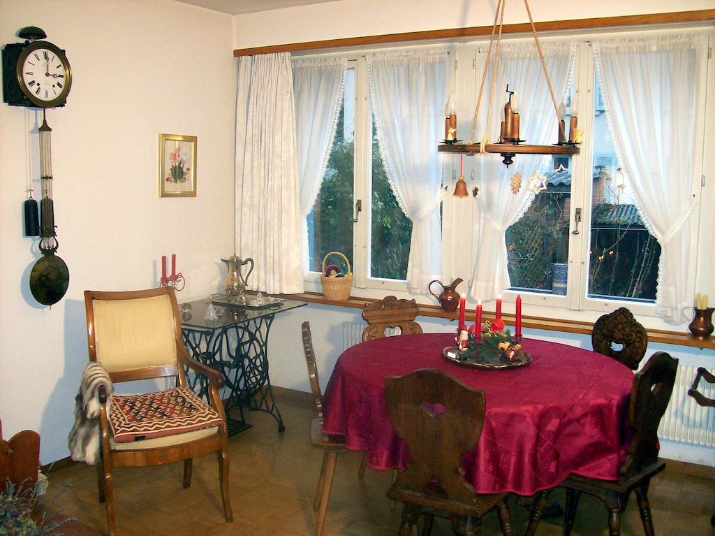 Bed and Breakfast Chez Jean Et Daisy Riehen Екстер'єр фото